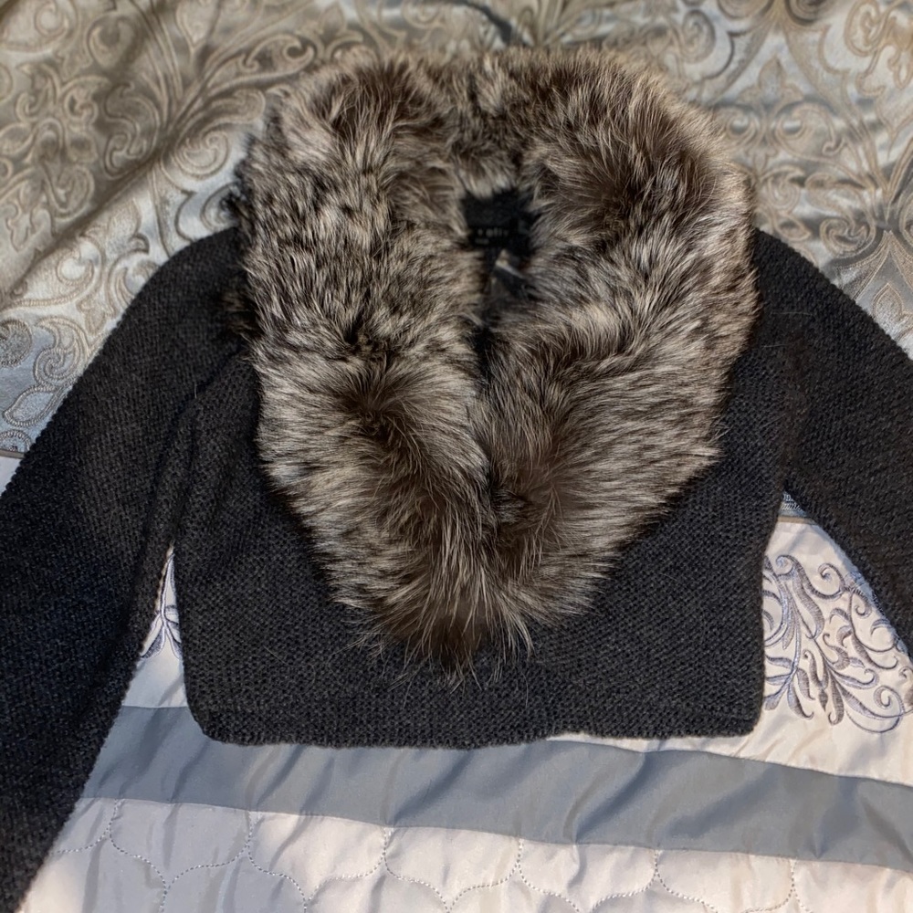 Cropped fur sweater
